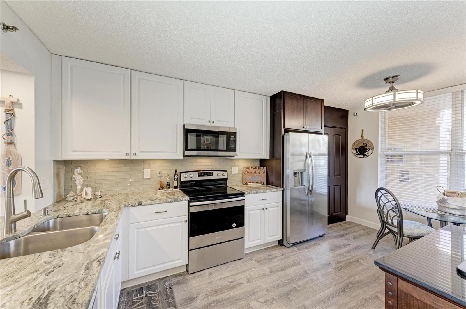 Image 13 of 42 For 4480 Fairways Boulevard 109