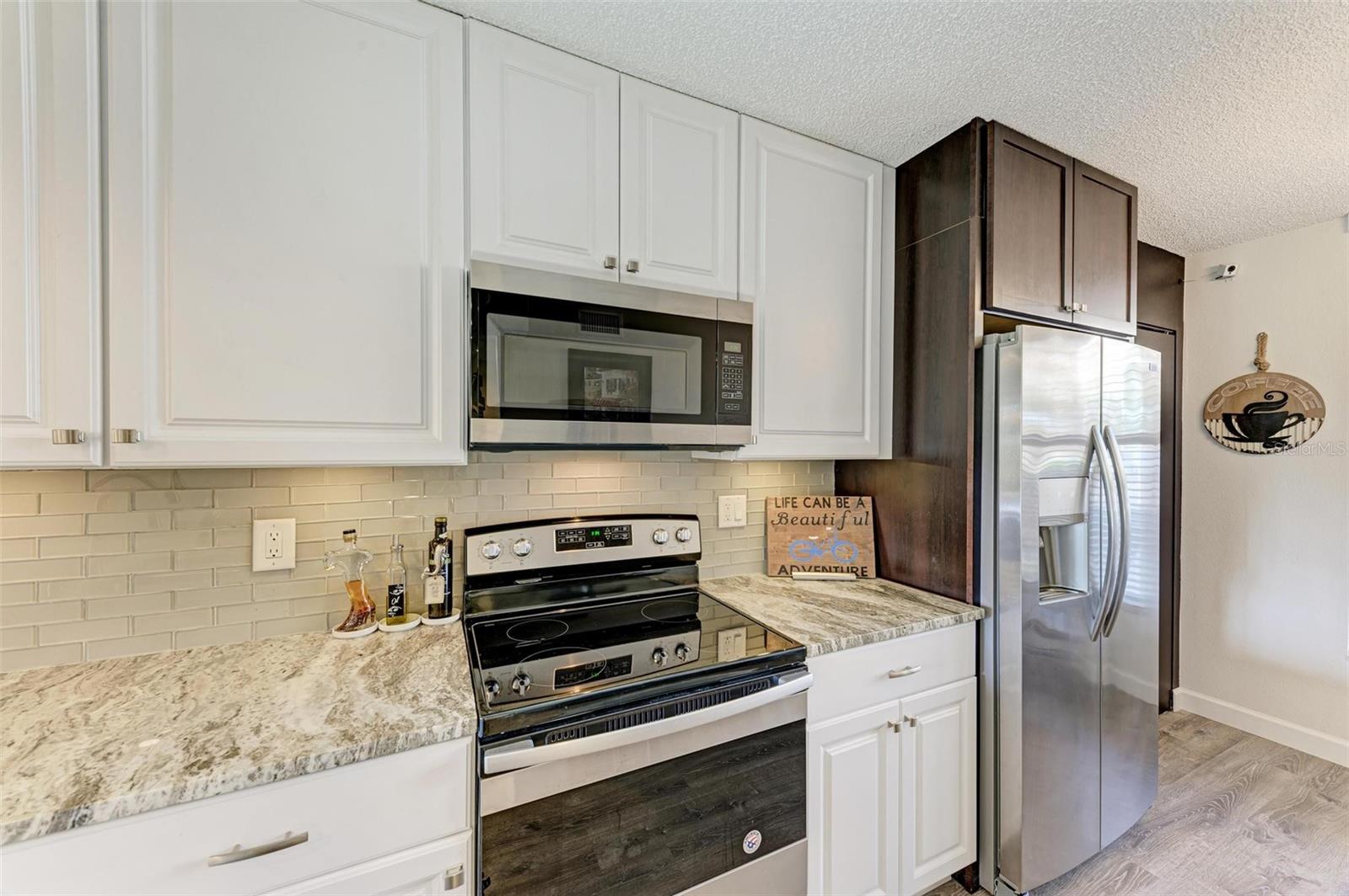 Image 14 of 42 For 4480 Fairways Boulevard 109