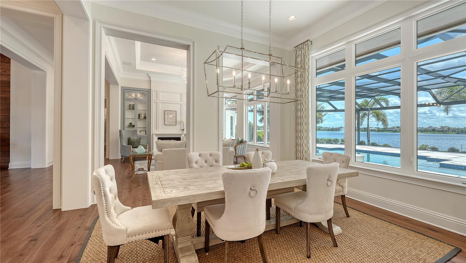 Image 13 of 92 For 14665 Como Circle