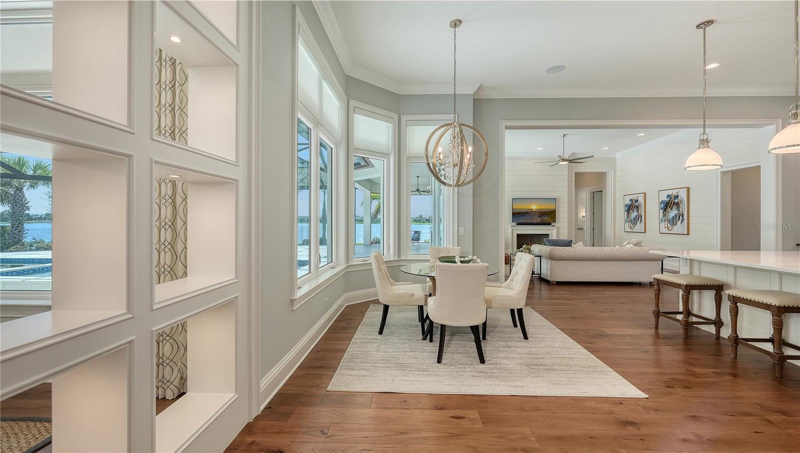 Image 15 of 92 For 14665 Como Circle