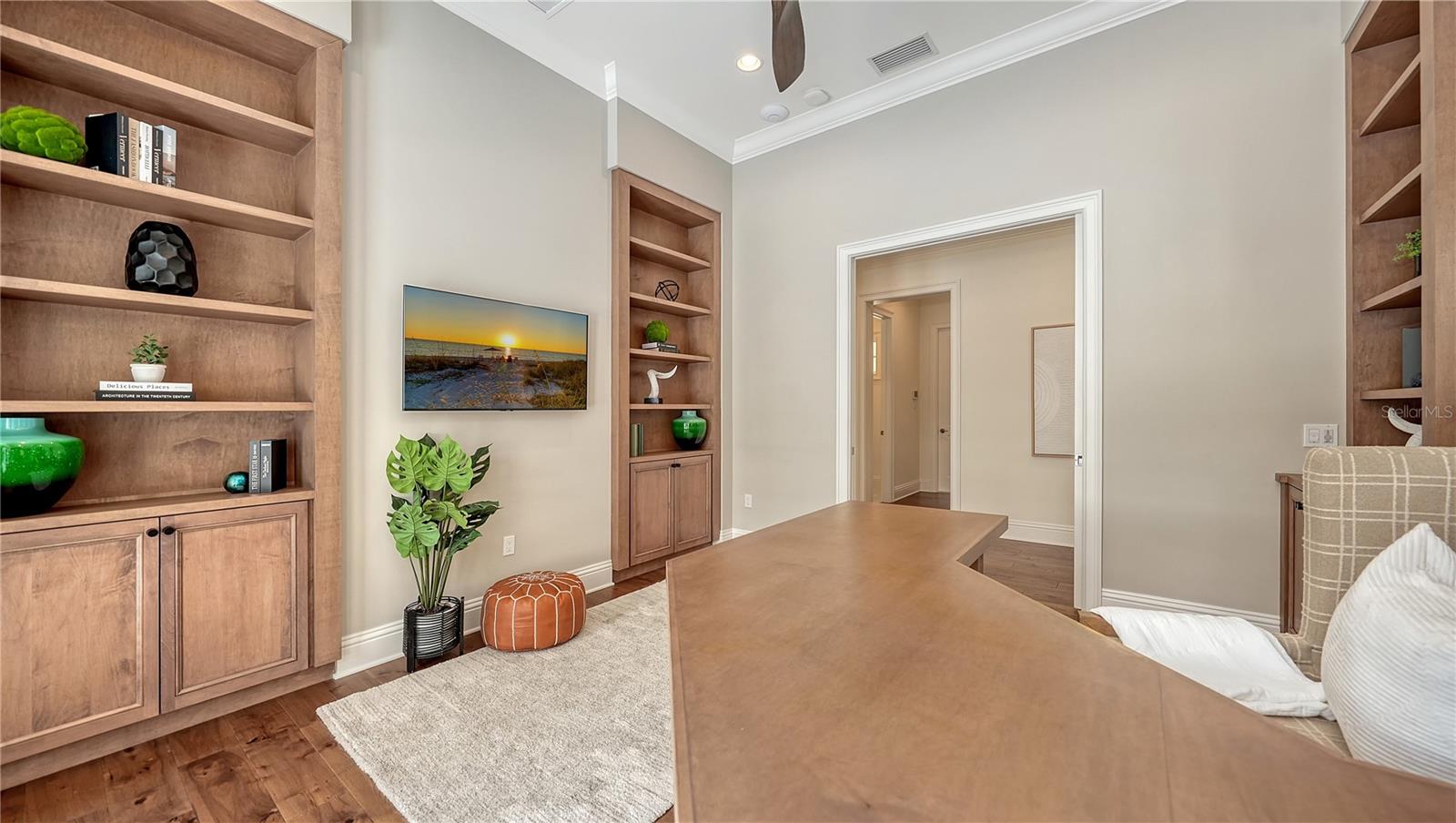 Image 61 of 92 For 14665 Como Circle