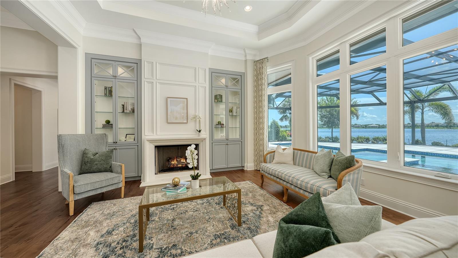 Image 7 of 92 For 14665 Como Circle