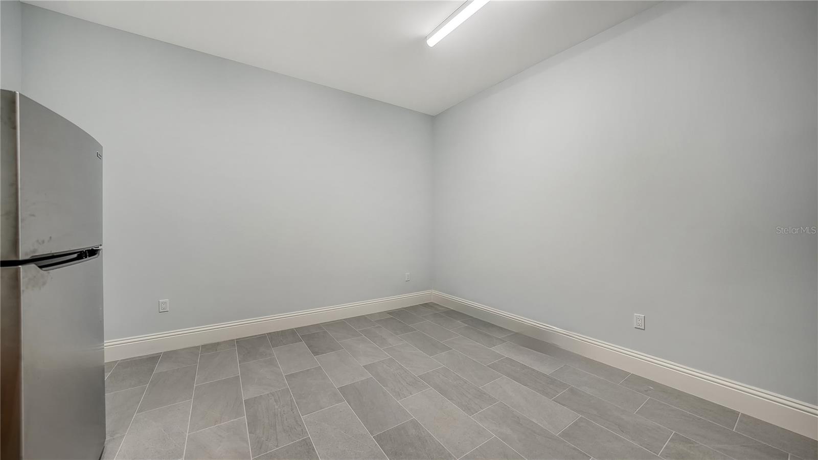 Image 73 of 92 For 14665 Como Circle