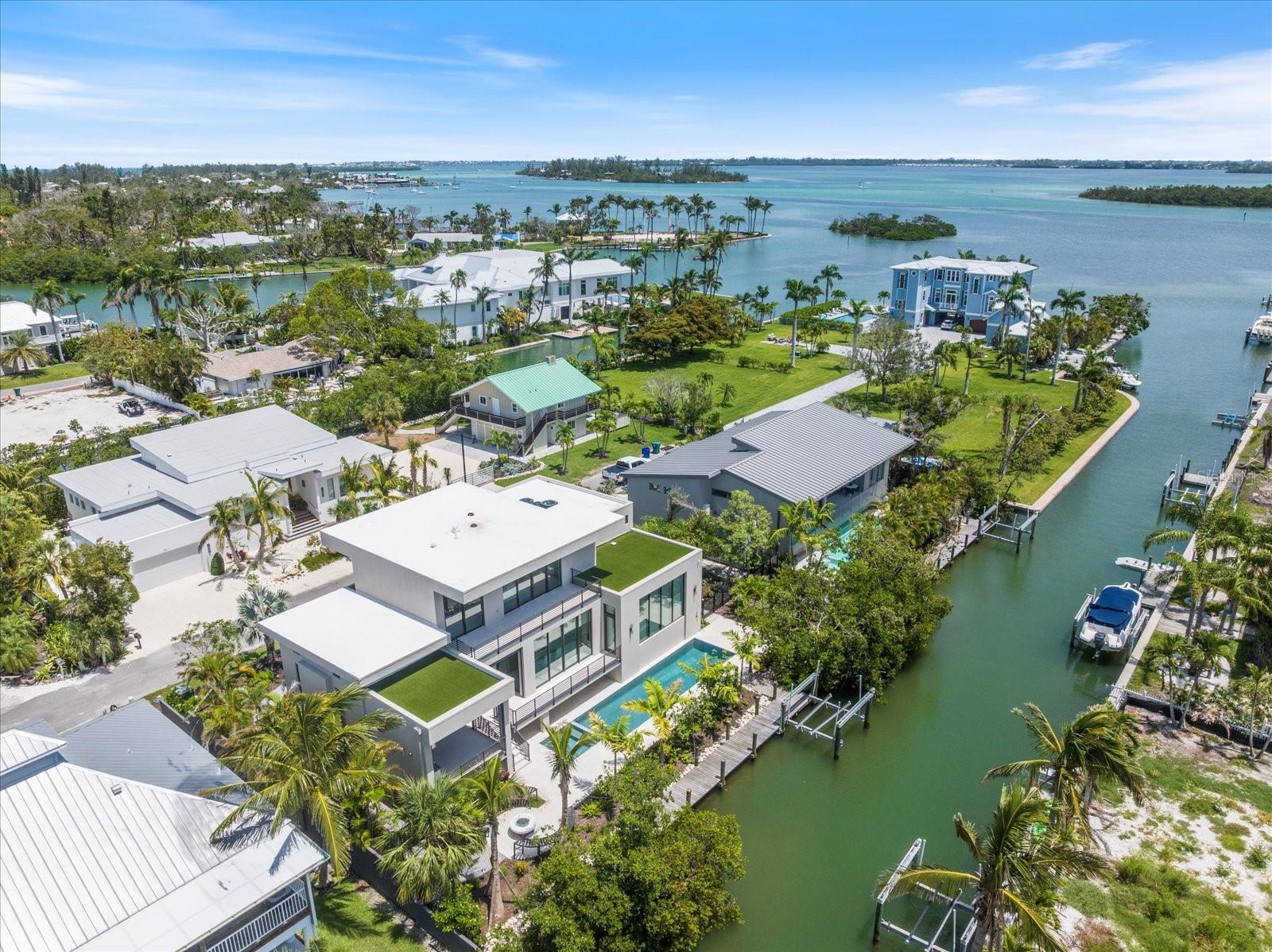 Image 3 of 64 For 590 De Narvaez Drive