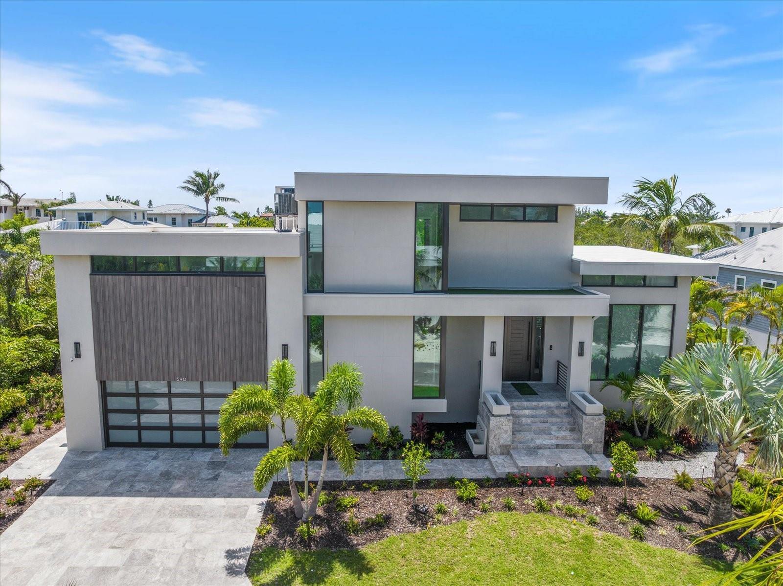 Image 4 of 64 For 590 De Narvaez Drive