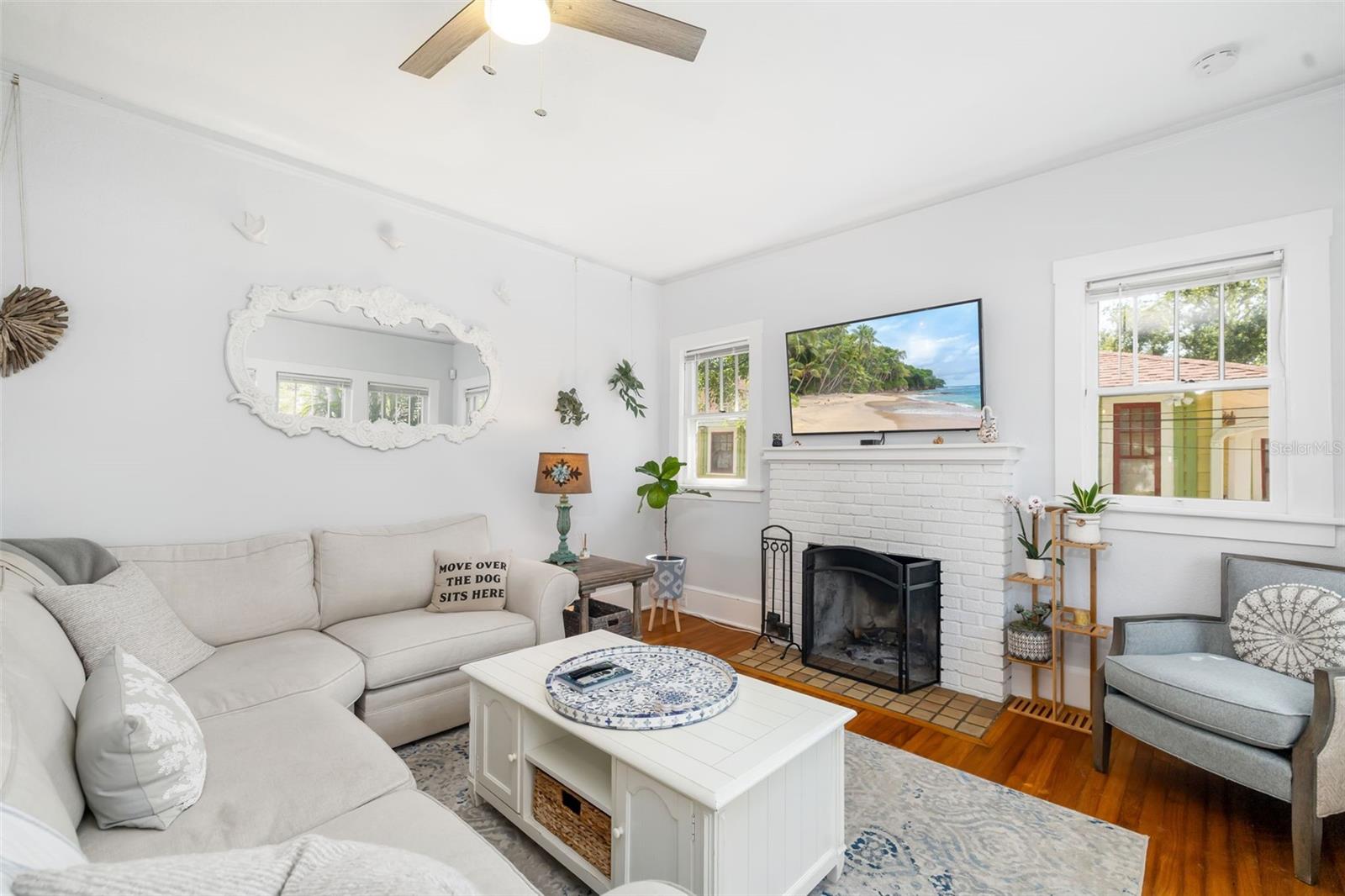 Image 3 of 34 For 1871 Prospect Street