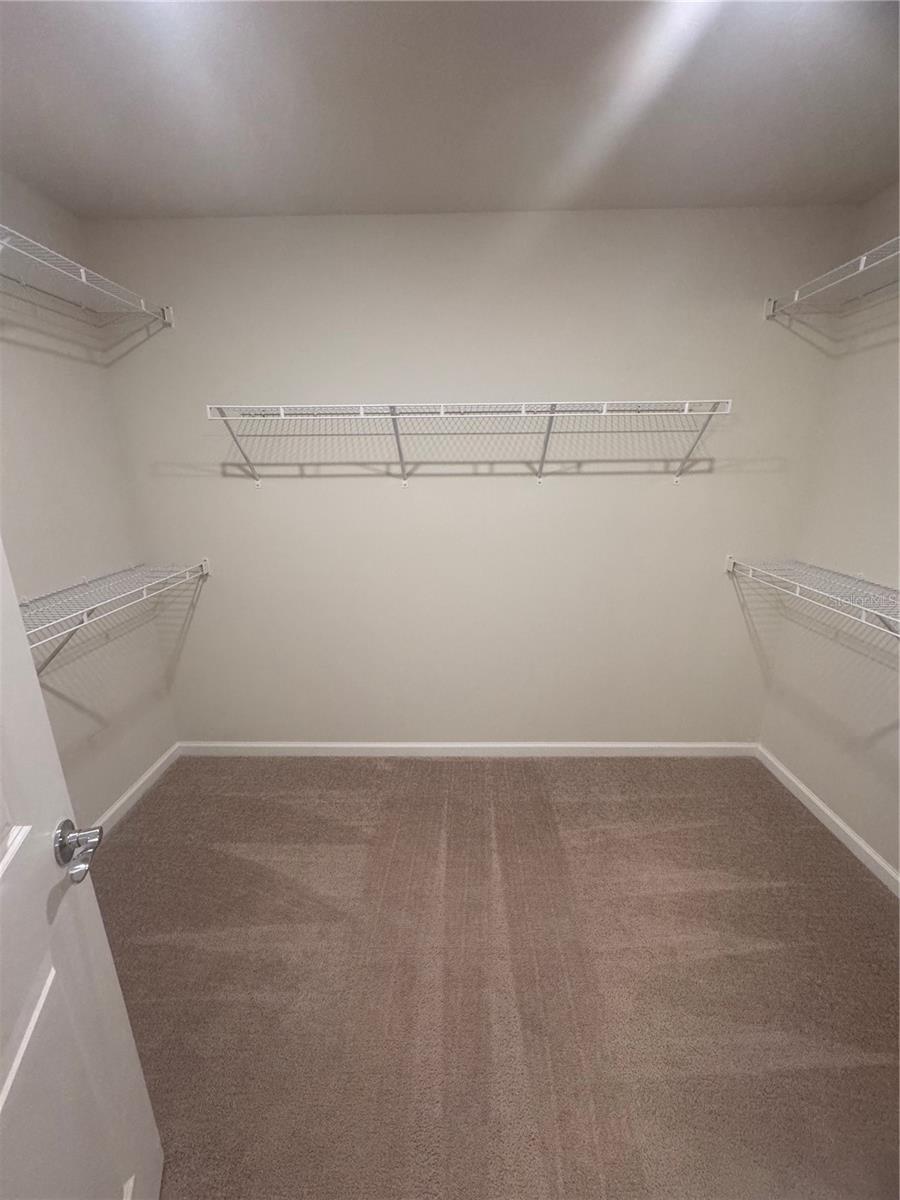 Image 18 of 21 For 6134 Bluestar Court