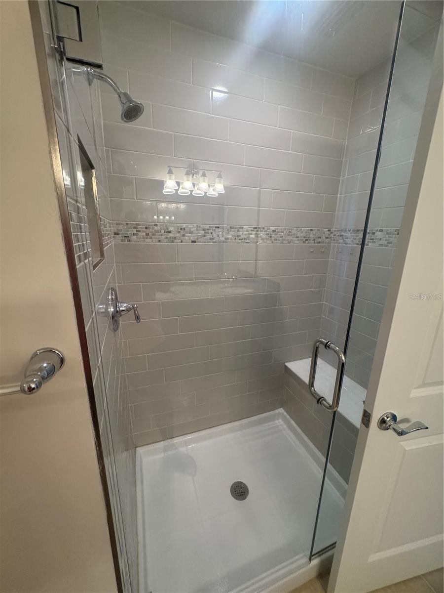 Image 19 of 21 For 6134 Bluestar Court