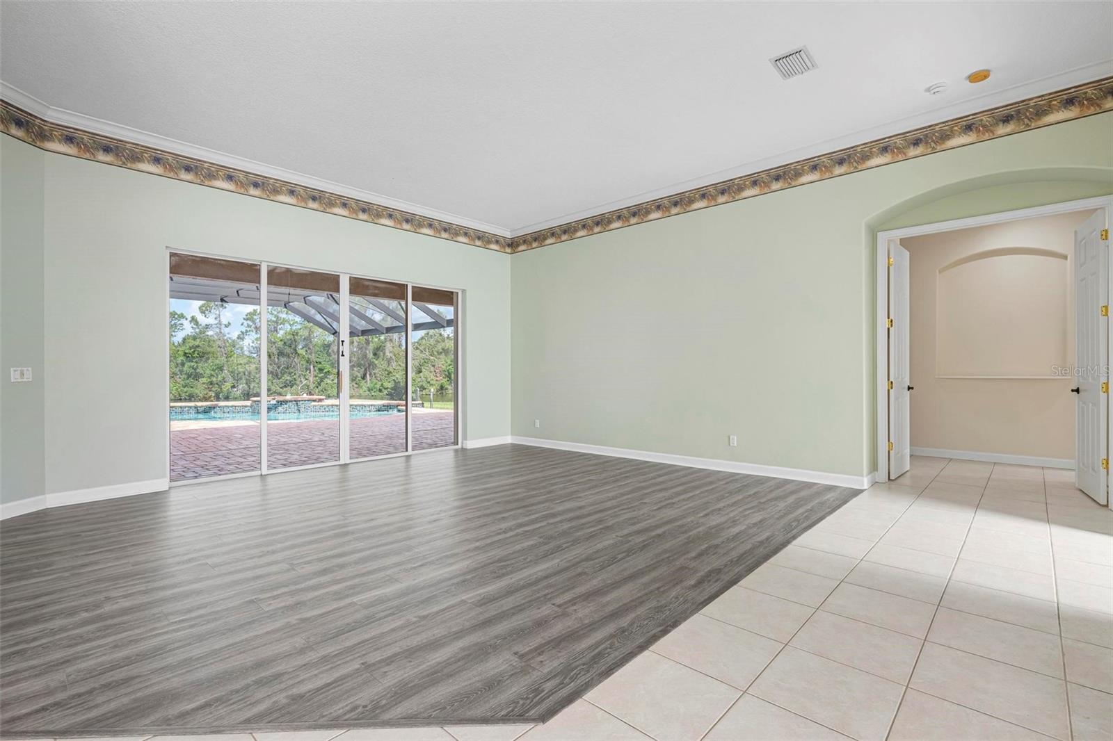 Image 10 of 88 For 8312 Misty Lake Circle