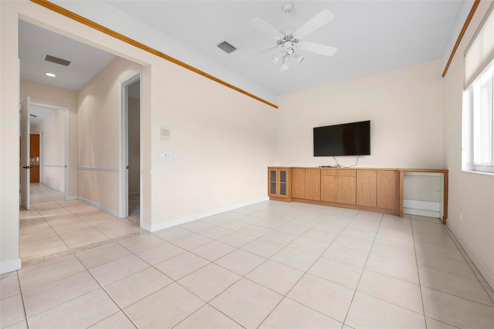 Image 42 of 88 For 8312 Misty Lake Circle