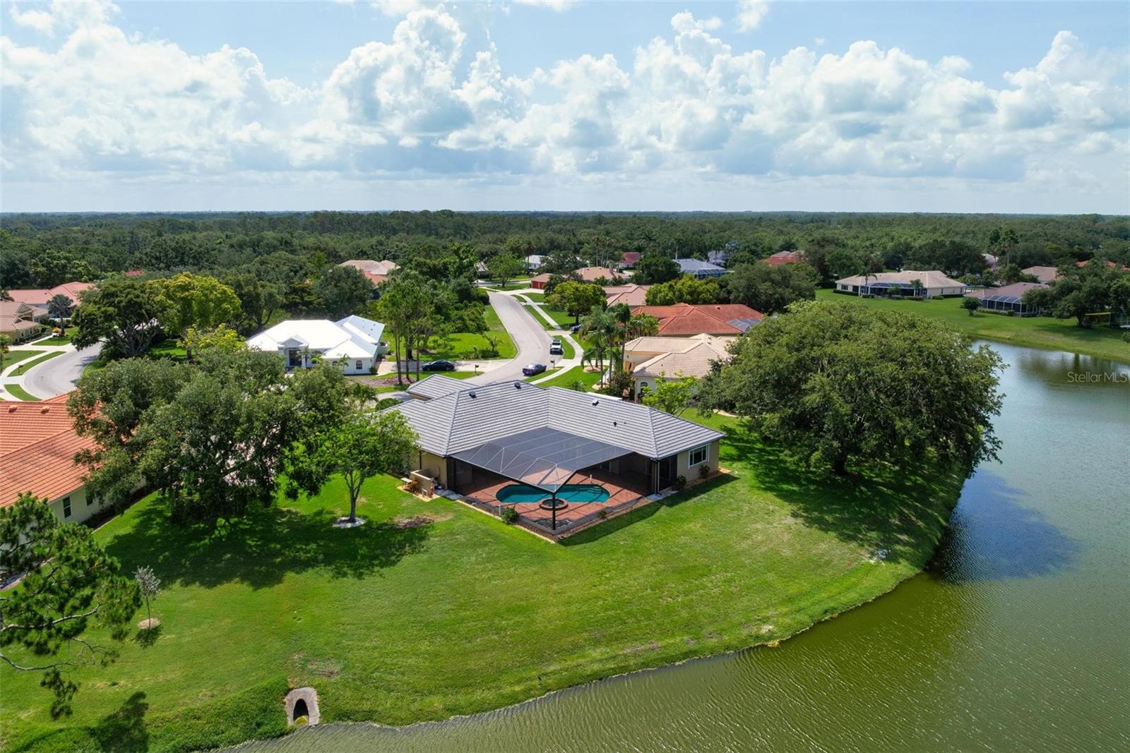 Image 76 of 88 For 8312 Misty Lake Circle