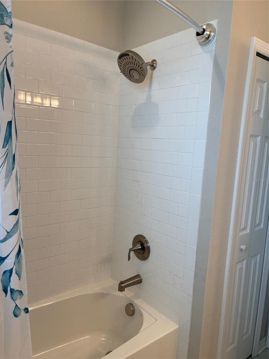 Image 11 of 29 For 10915 79th Street E