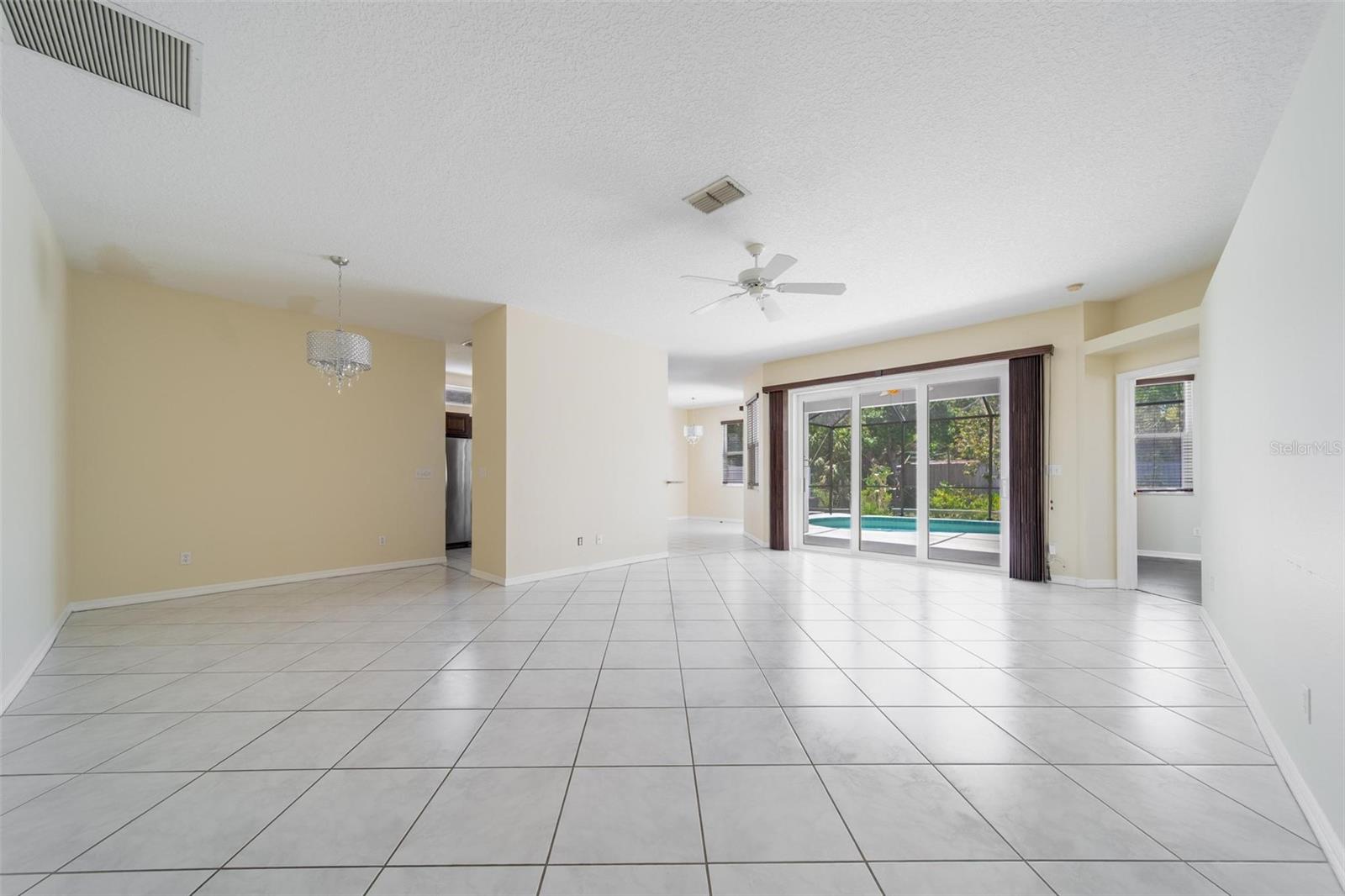 Image 18 of 42 For 5410 Matthew Court
