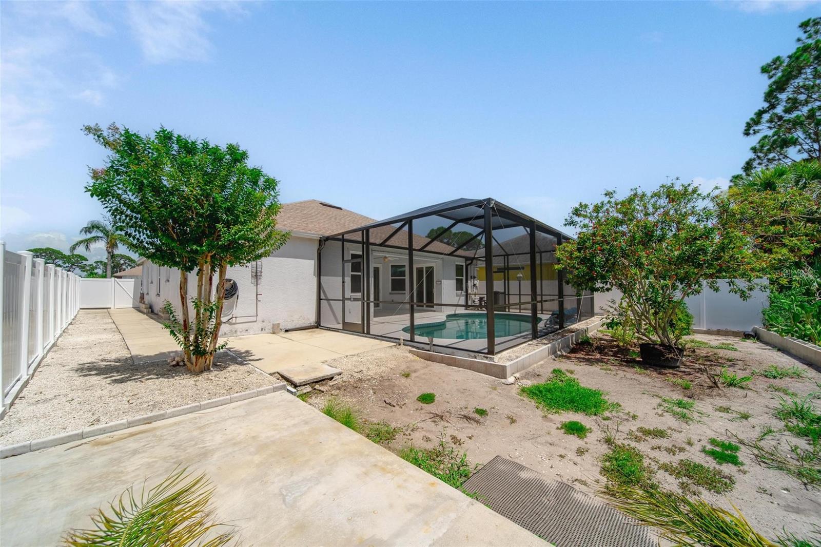 Image 32 of 42 For 5410 Matthew Court