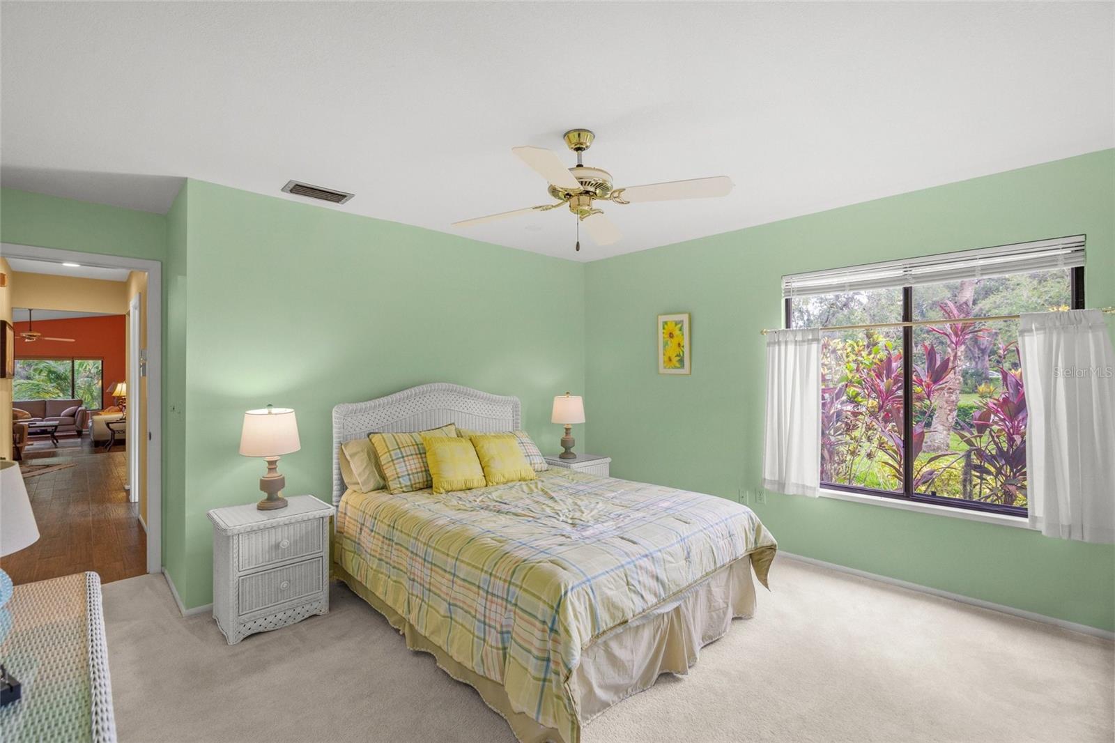 Image 21 of 43 For 4637 Willow Wood Circle 44