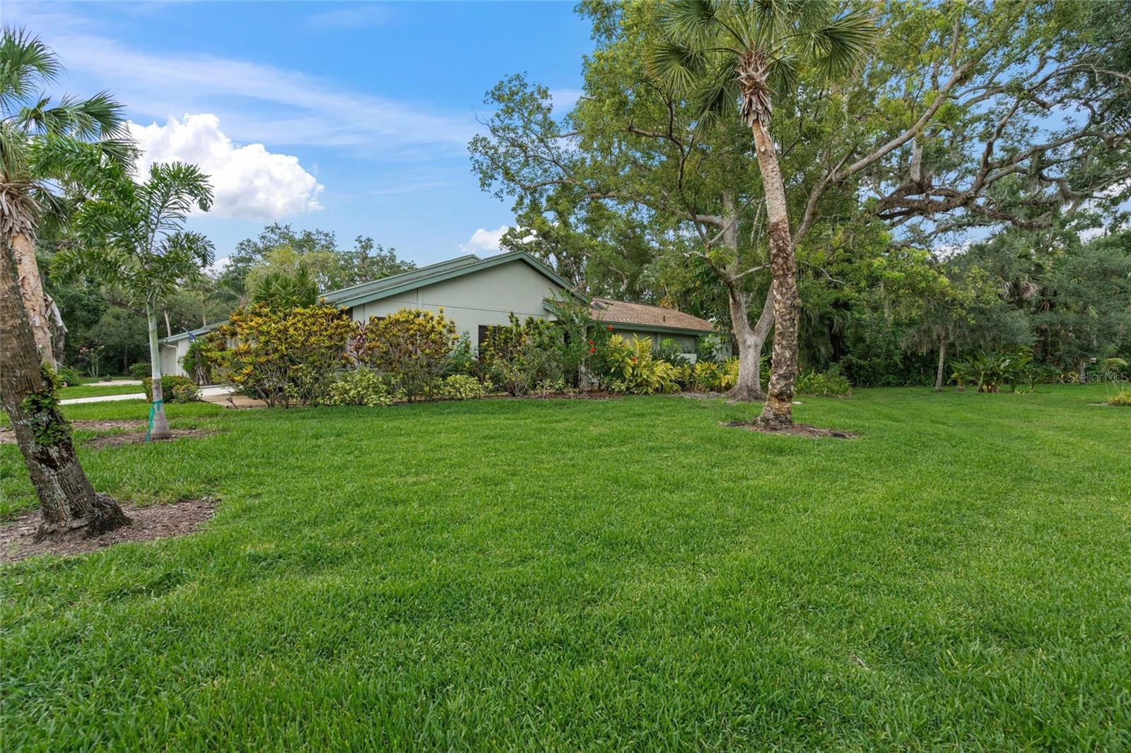 Image 3 of 43 For 4637 Willow Wood Circle 44