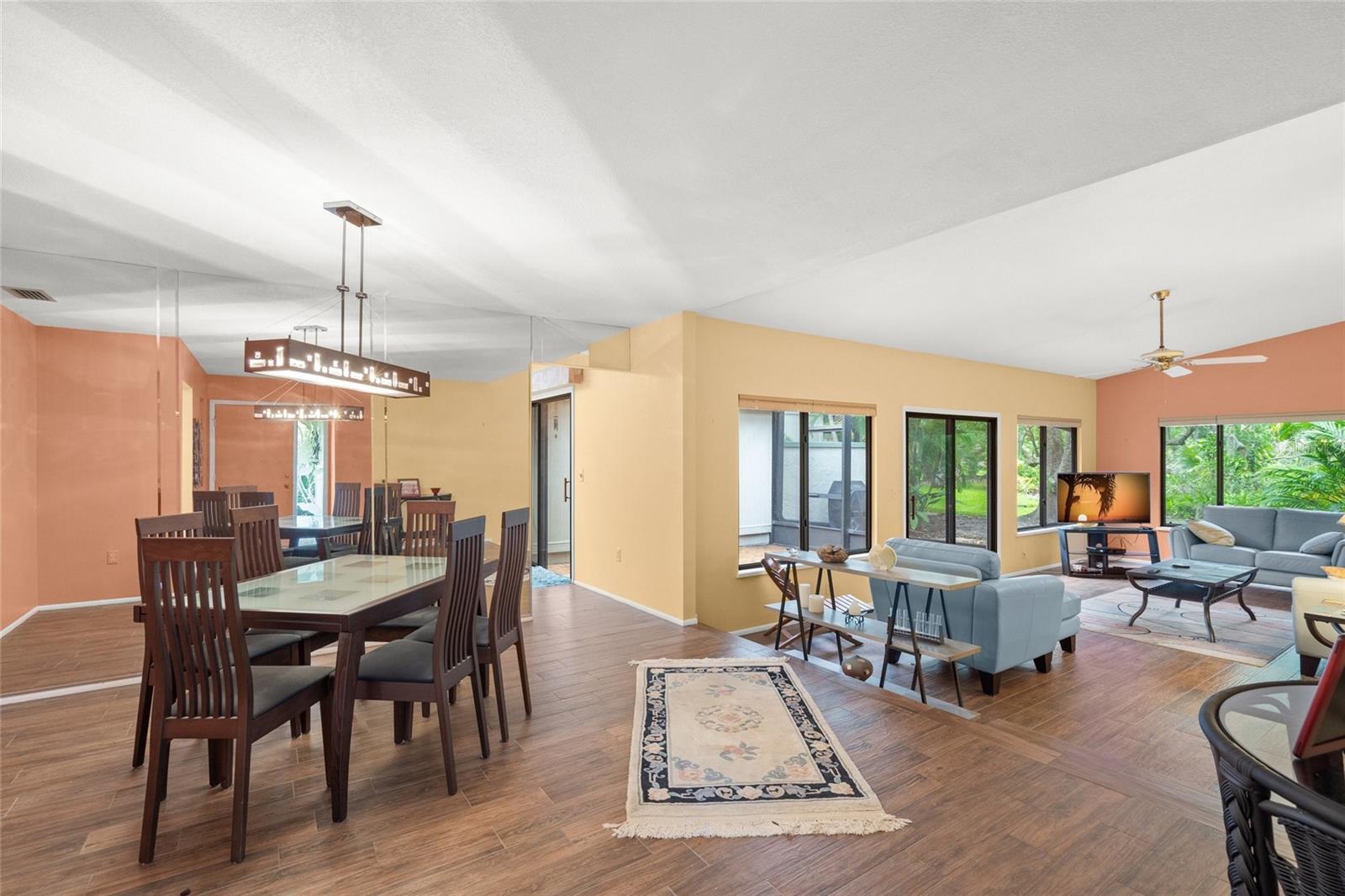 Image 6 of 43 For 4637 Willow Wood Circle 44