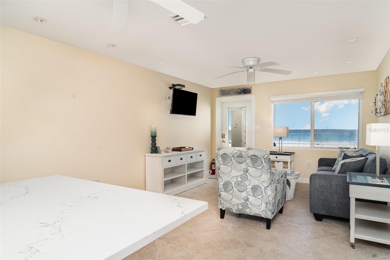 Image 6 of 28 For 2310 Gulf Drive N 104