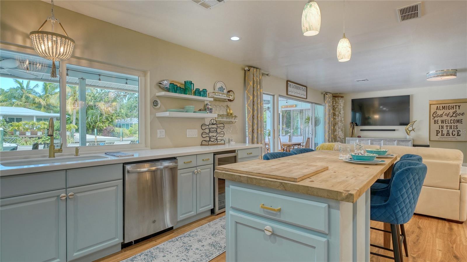 Image 17 of 52 For 613 Buttonwood Drive