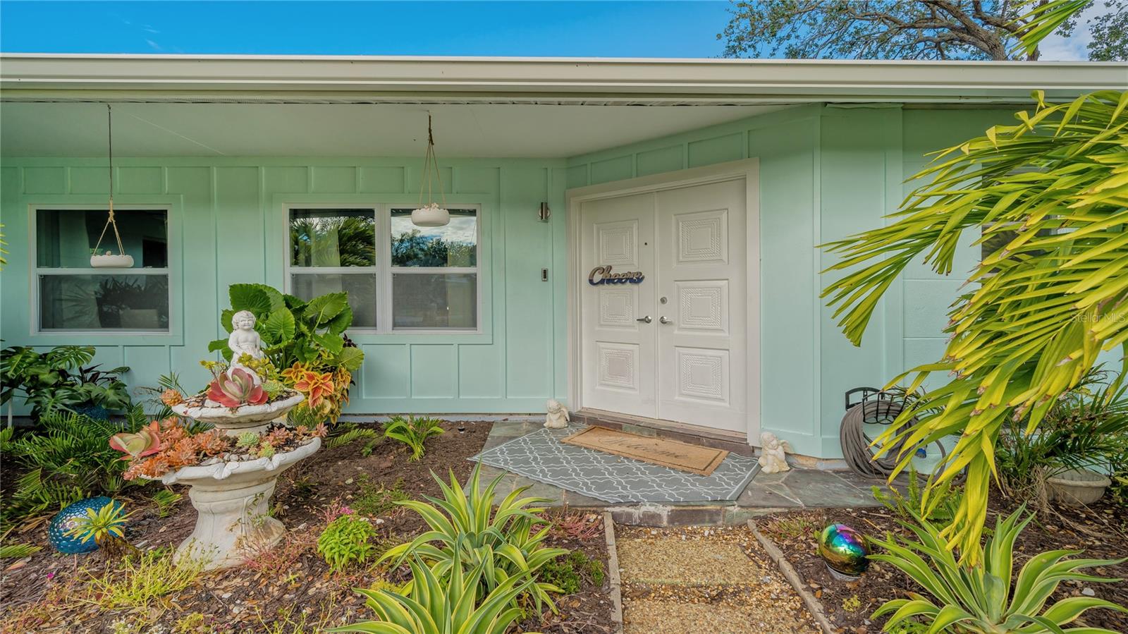 Image 2 of 52 For 613 Buttonwood Drive