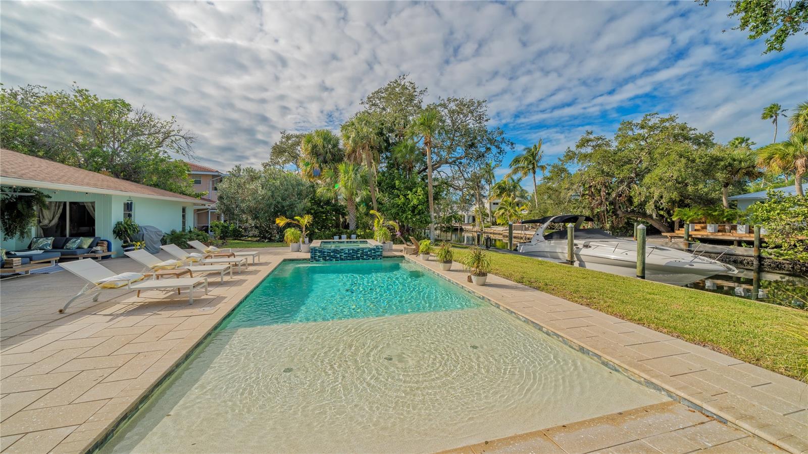 Image 41 of 52 For 613 Buttonwood Drive