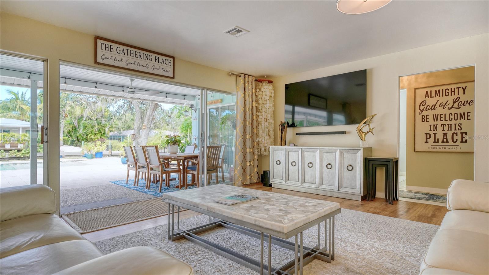 Image 7 of 52 For 613 Buttonwood Drive