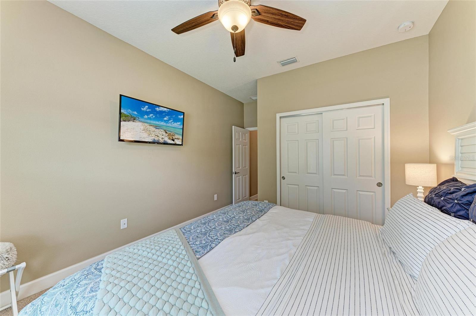 Image 37 of 48 For 5307 65th Terrace E