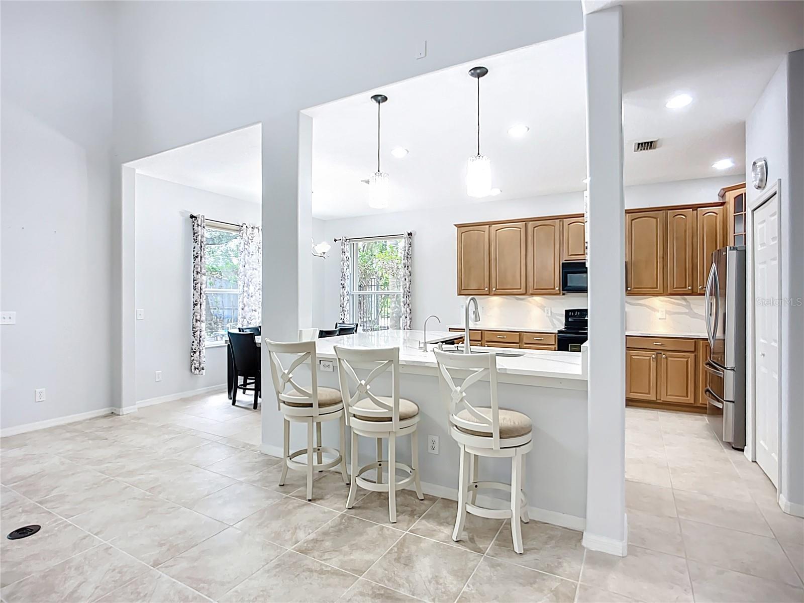 Image 17 of 81 For 6043 44th Court E