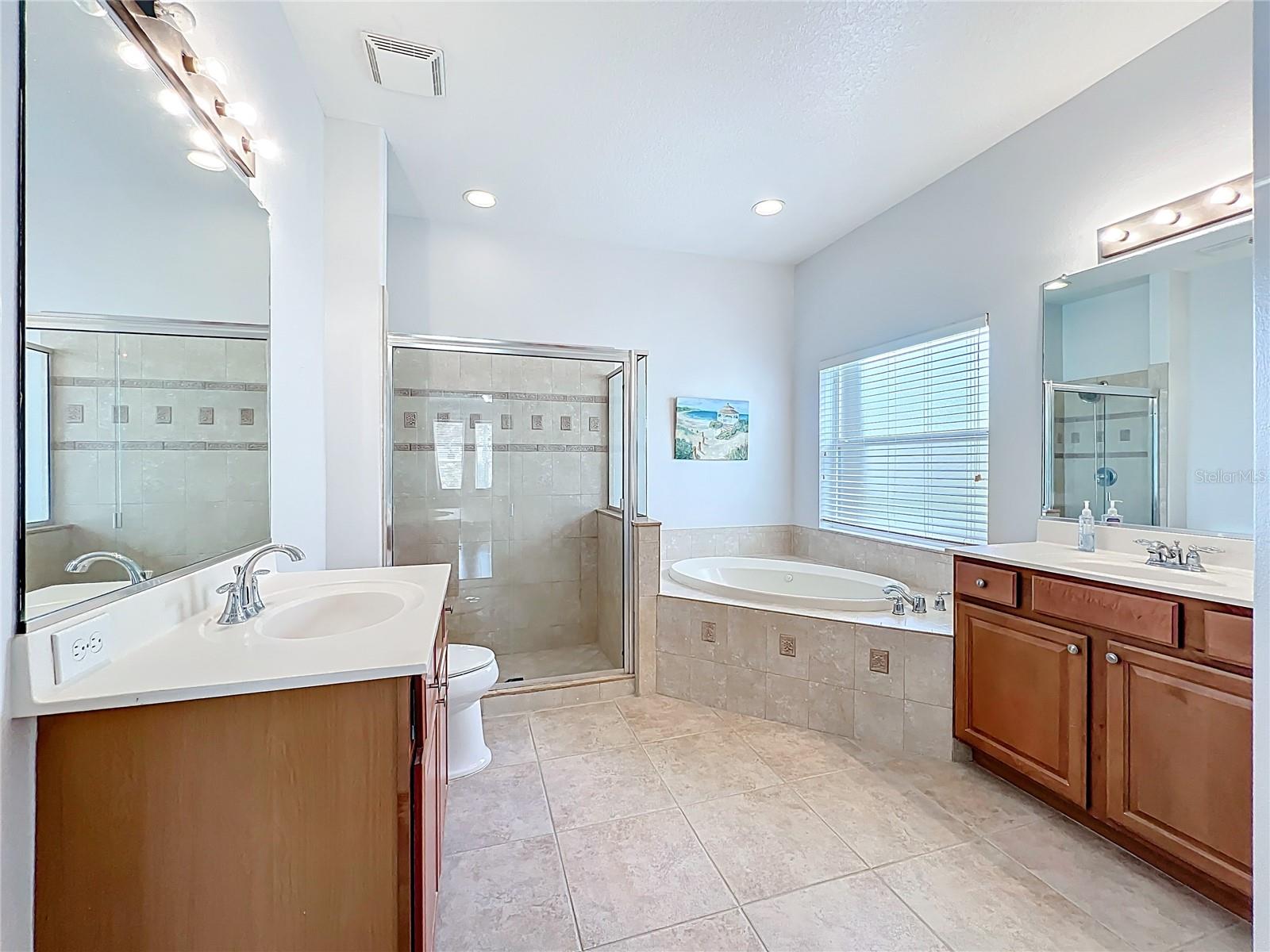 Image 35 of 81 For 6043 44th Court E