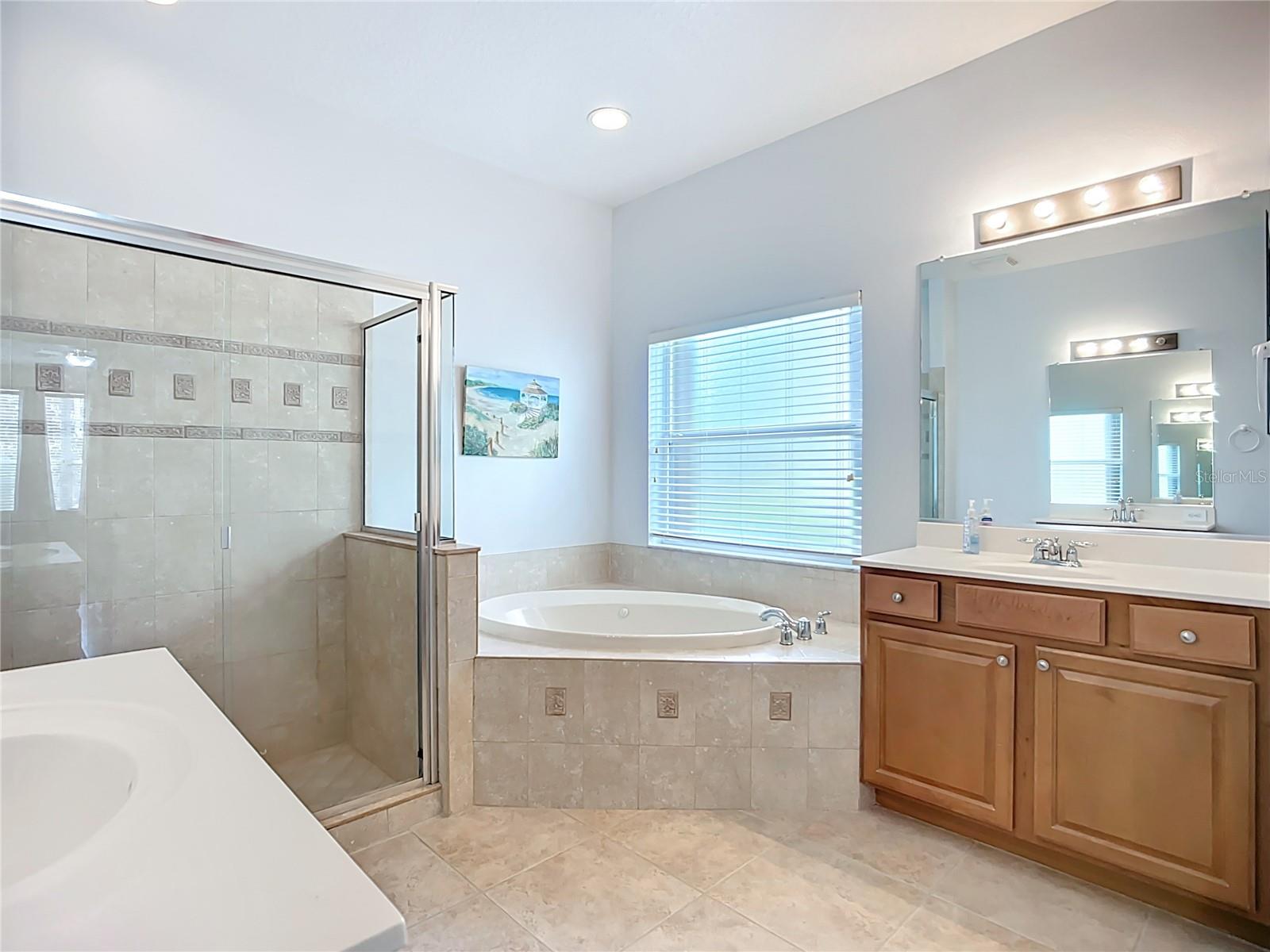 Image 37 of 81 For 6043 44th Court E