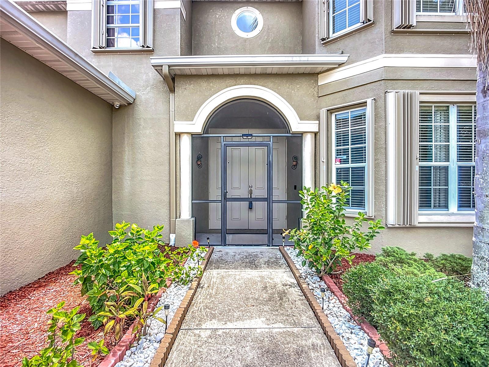 Image 6 of 81 For 6043 44th Court E