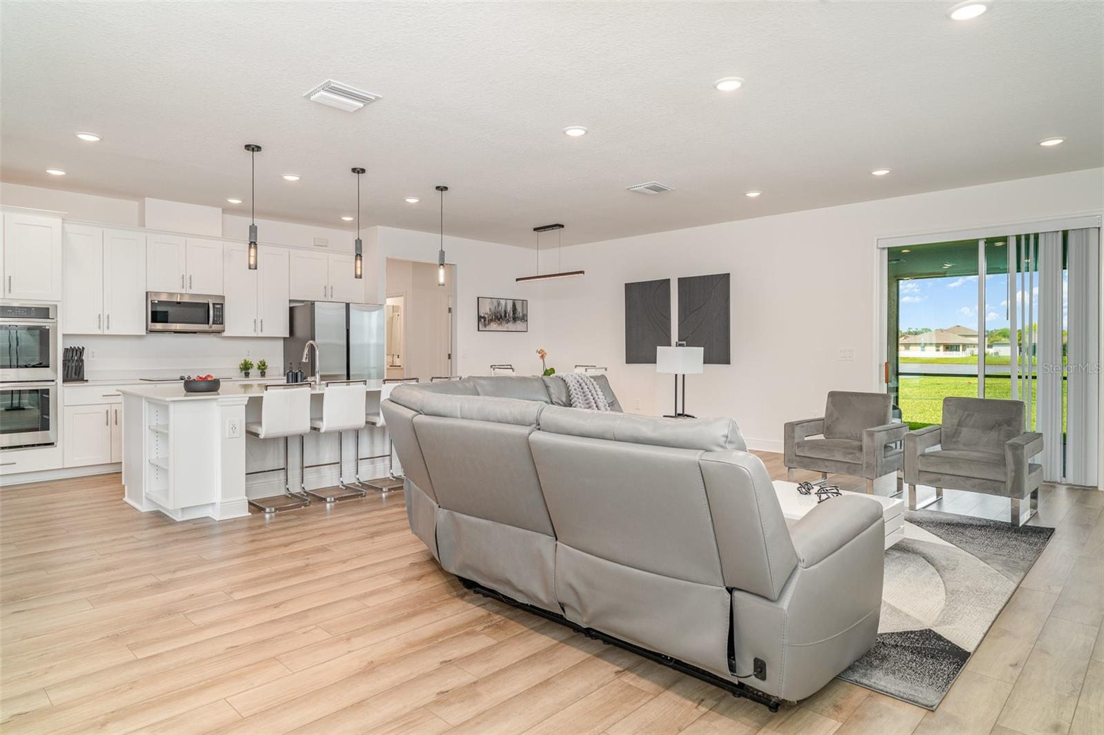 Image 7 of 30 For 2108 Citrus Breeze Drive