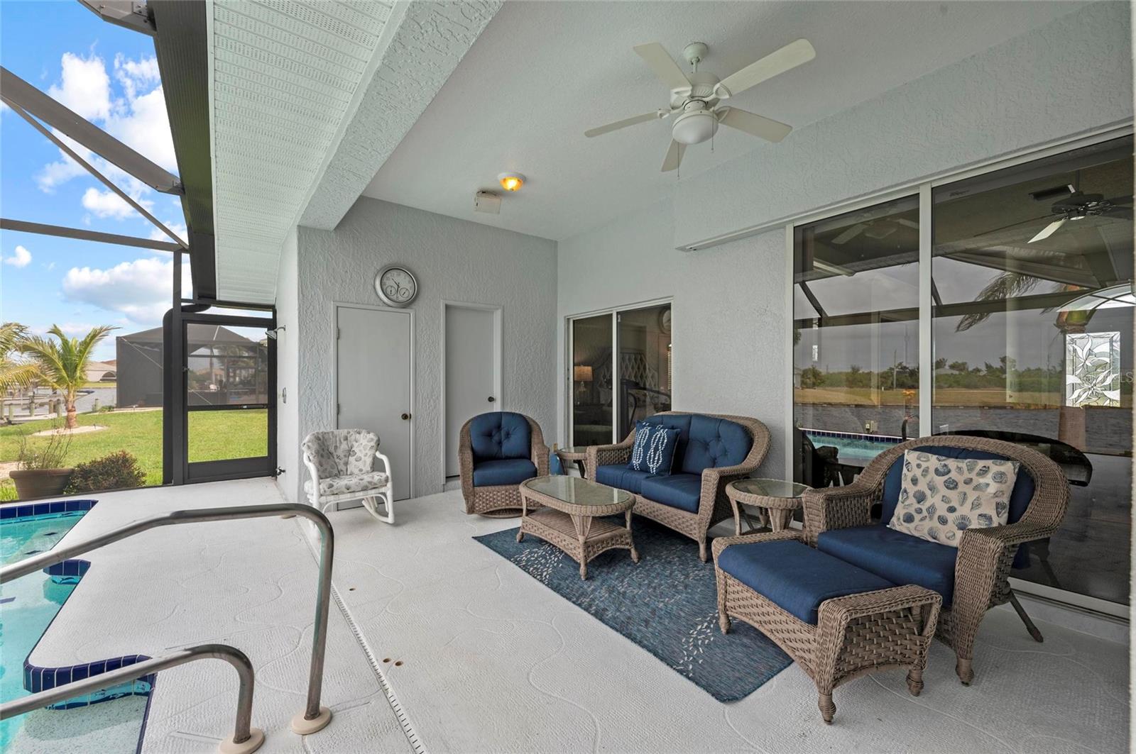 Image 28 of 36 For 8106 Arlewood Circle