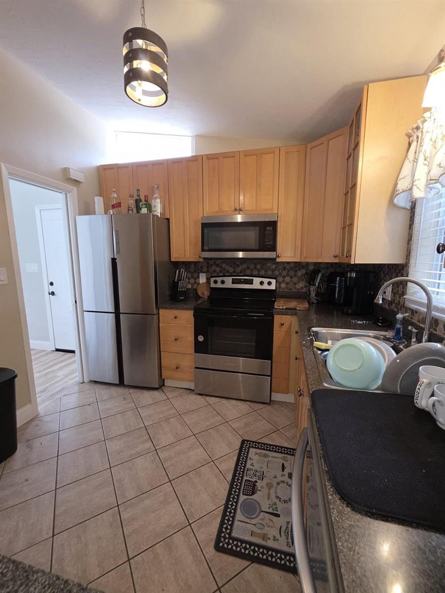 Image 17 of 21 For 3727 Dover Drive