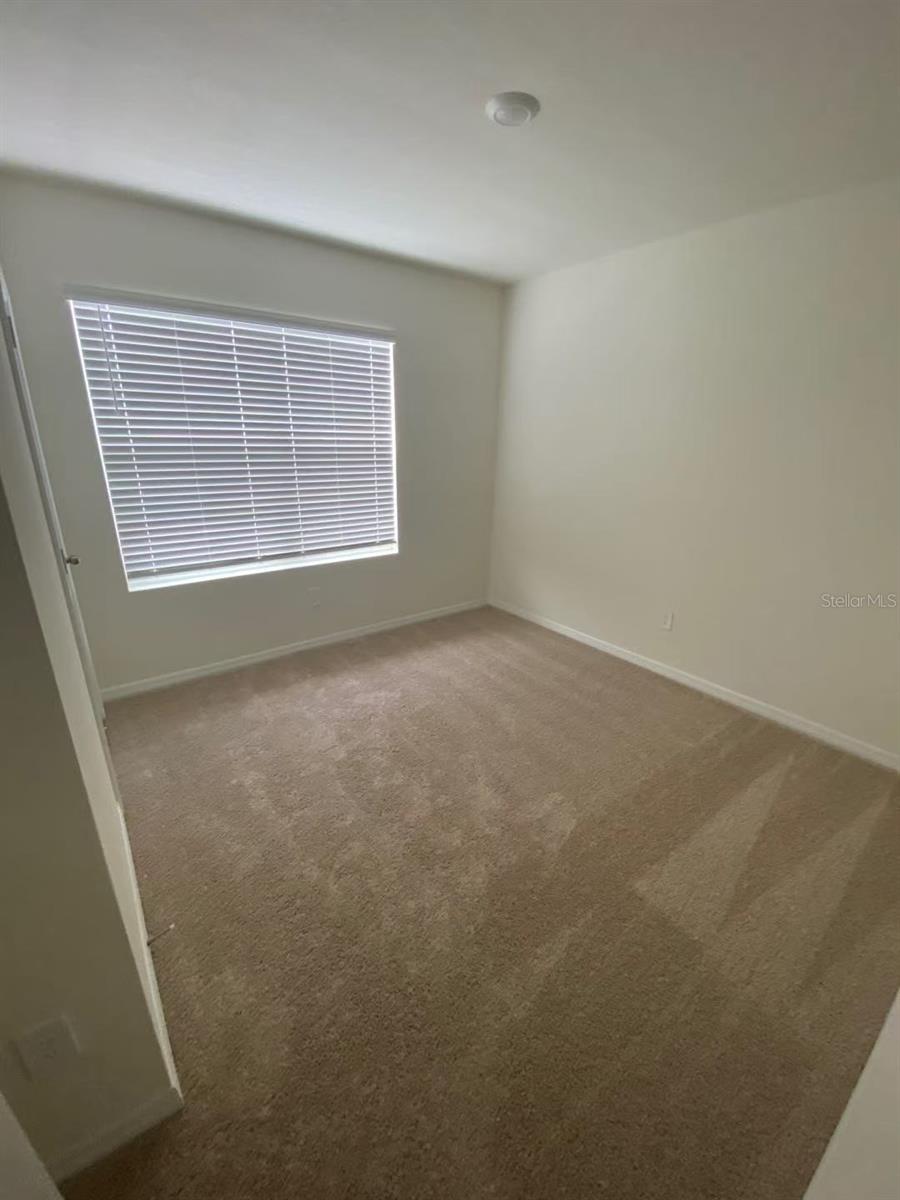 Image 11 of 13 For 17221 Harvest Moon Way