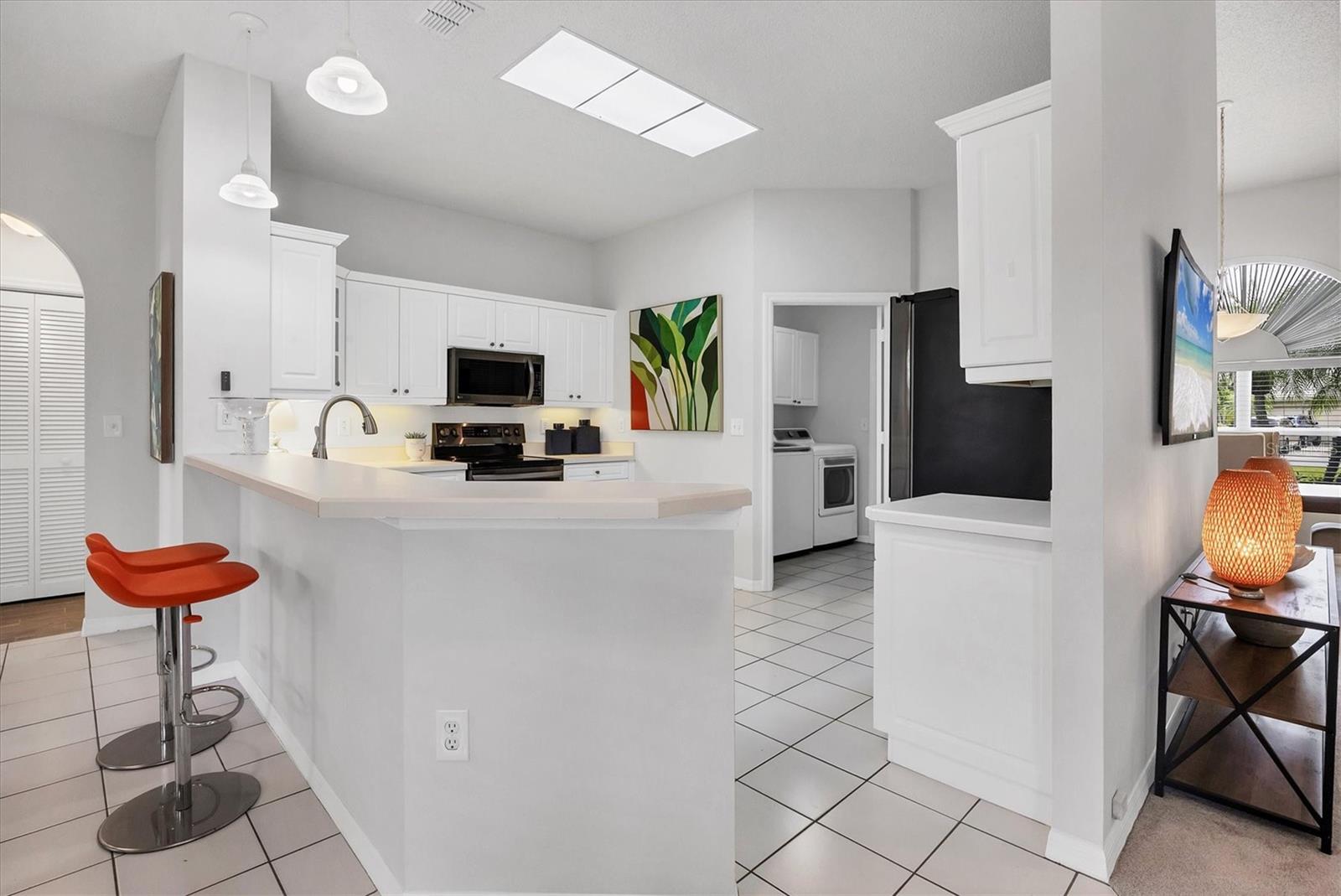 Image 10 of 48 For 6929 Stetson Street Circle