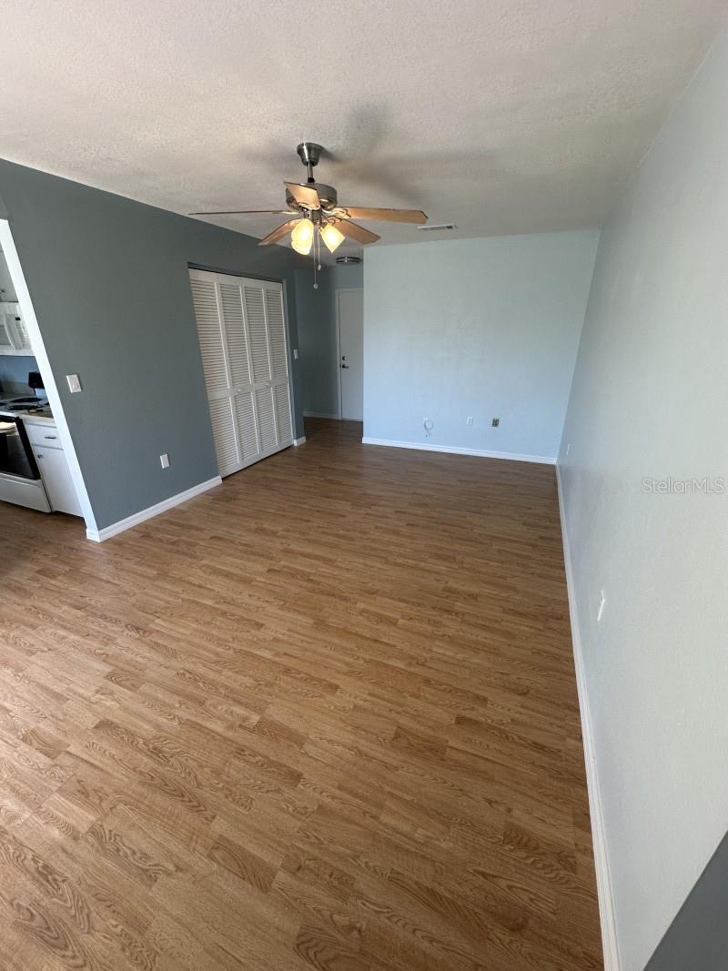 Image 8 of 19 For 18637 Lake Worth Boulevard