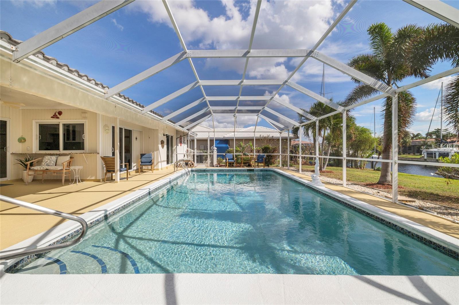Image 2 of 48 For 2807 Coral Way