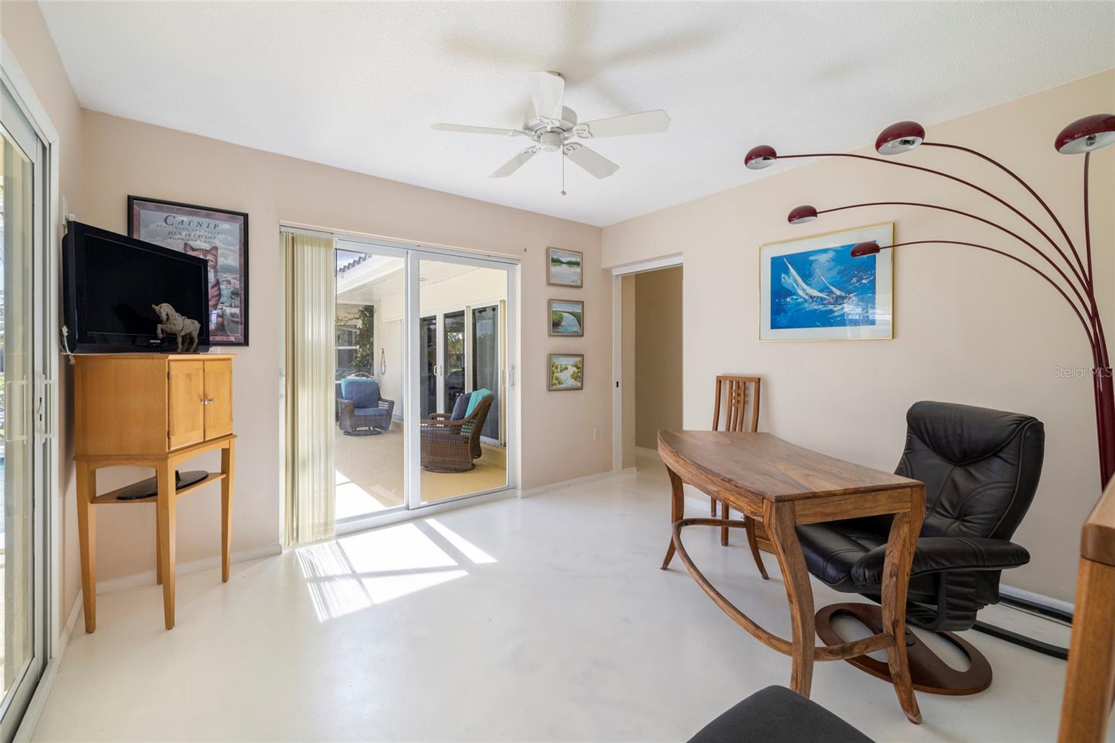 Image 20 of 48 For 2807 Coral Way