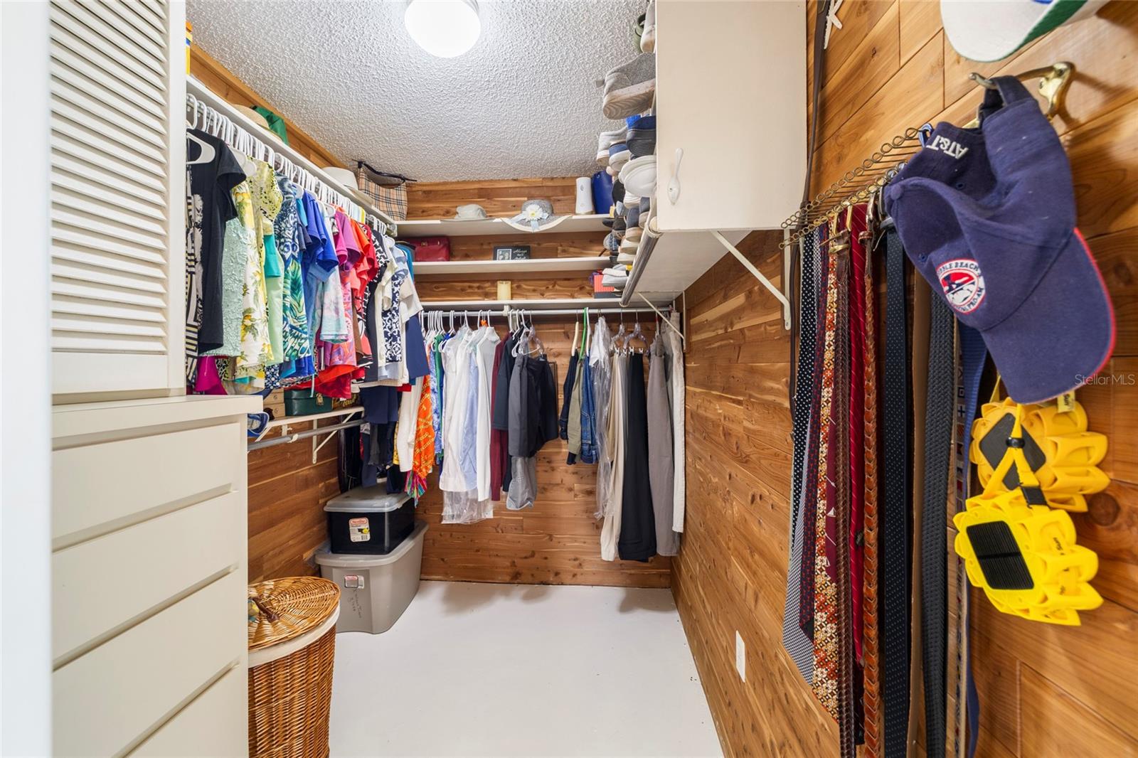 Image 22 of 48 For 2807 Coral Way