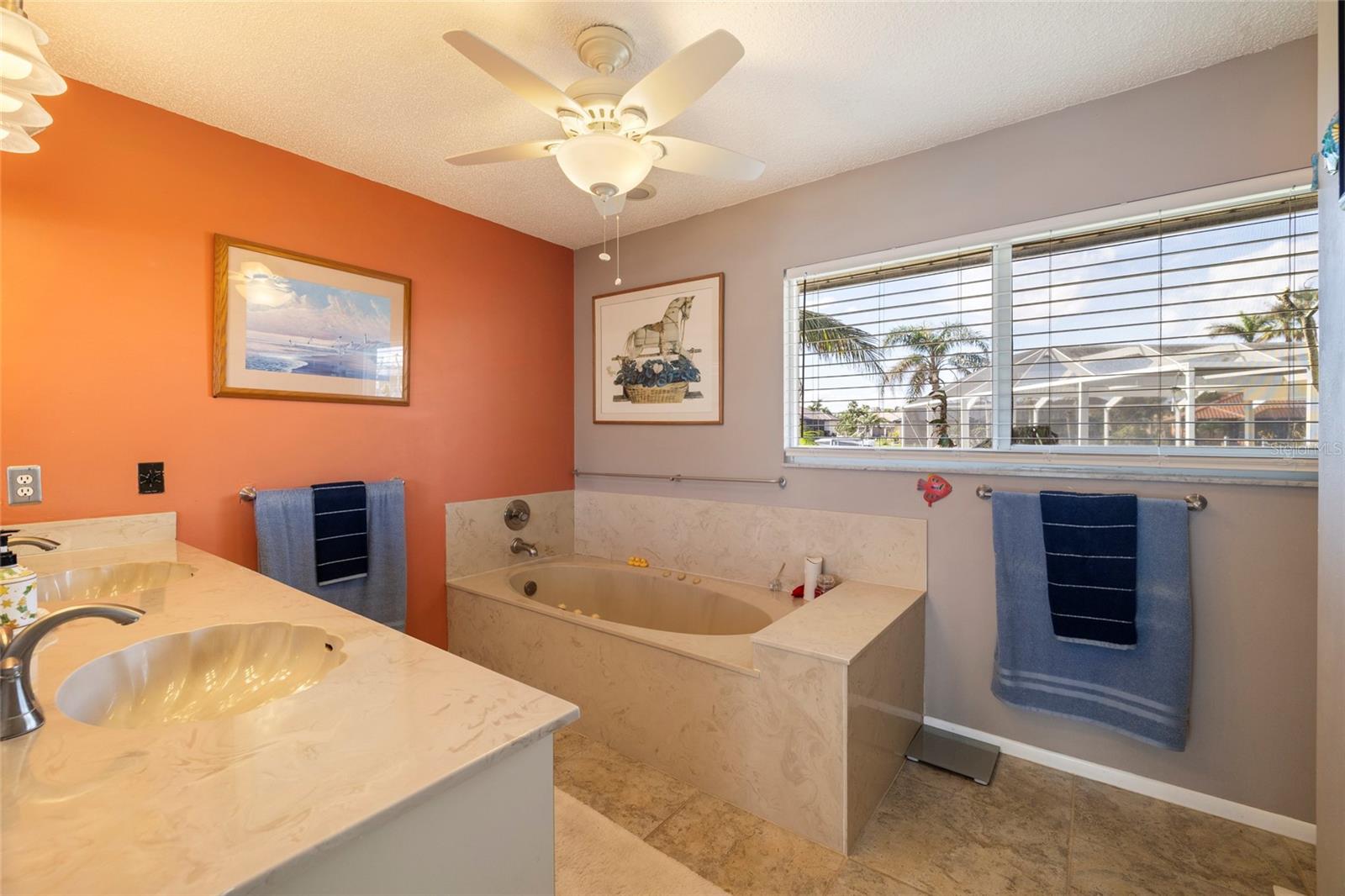 Image 25 of 48 For 2807 Coral Way