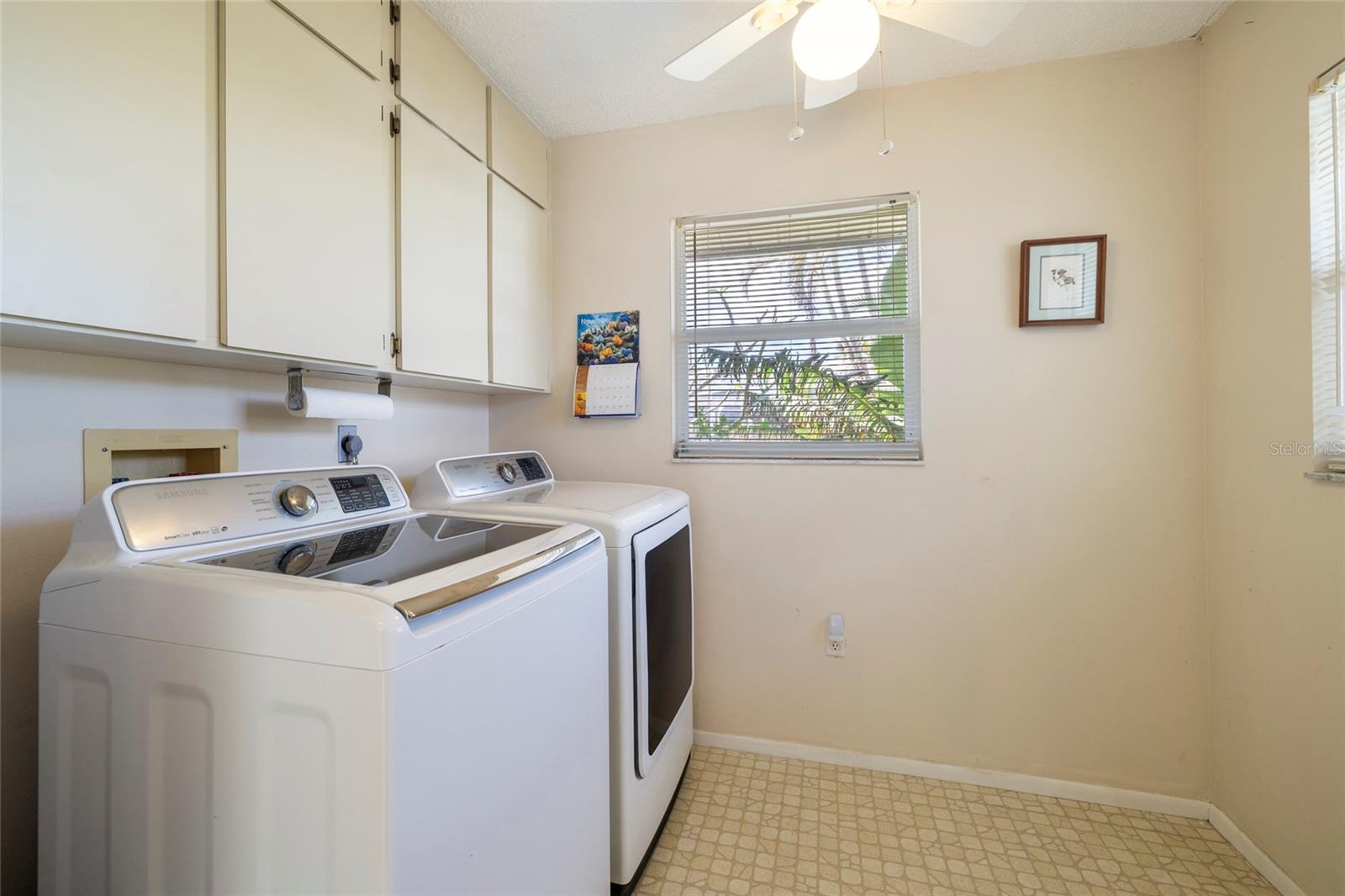 Image 38 of 48 For 2807 Coral Way