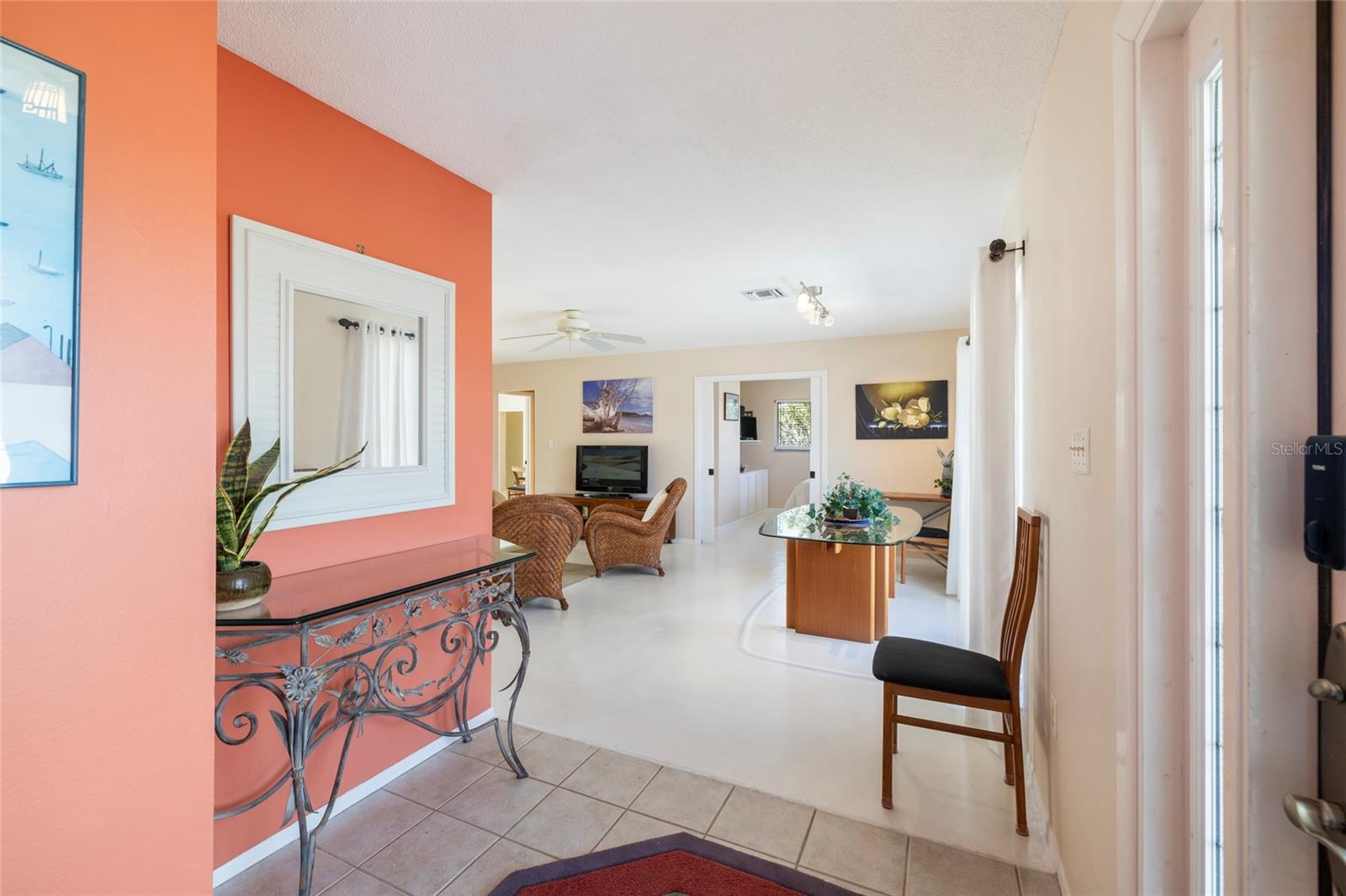 Image 6 of 48 For 2807 Coral Way