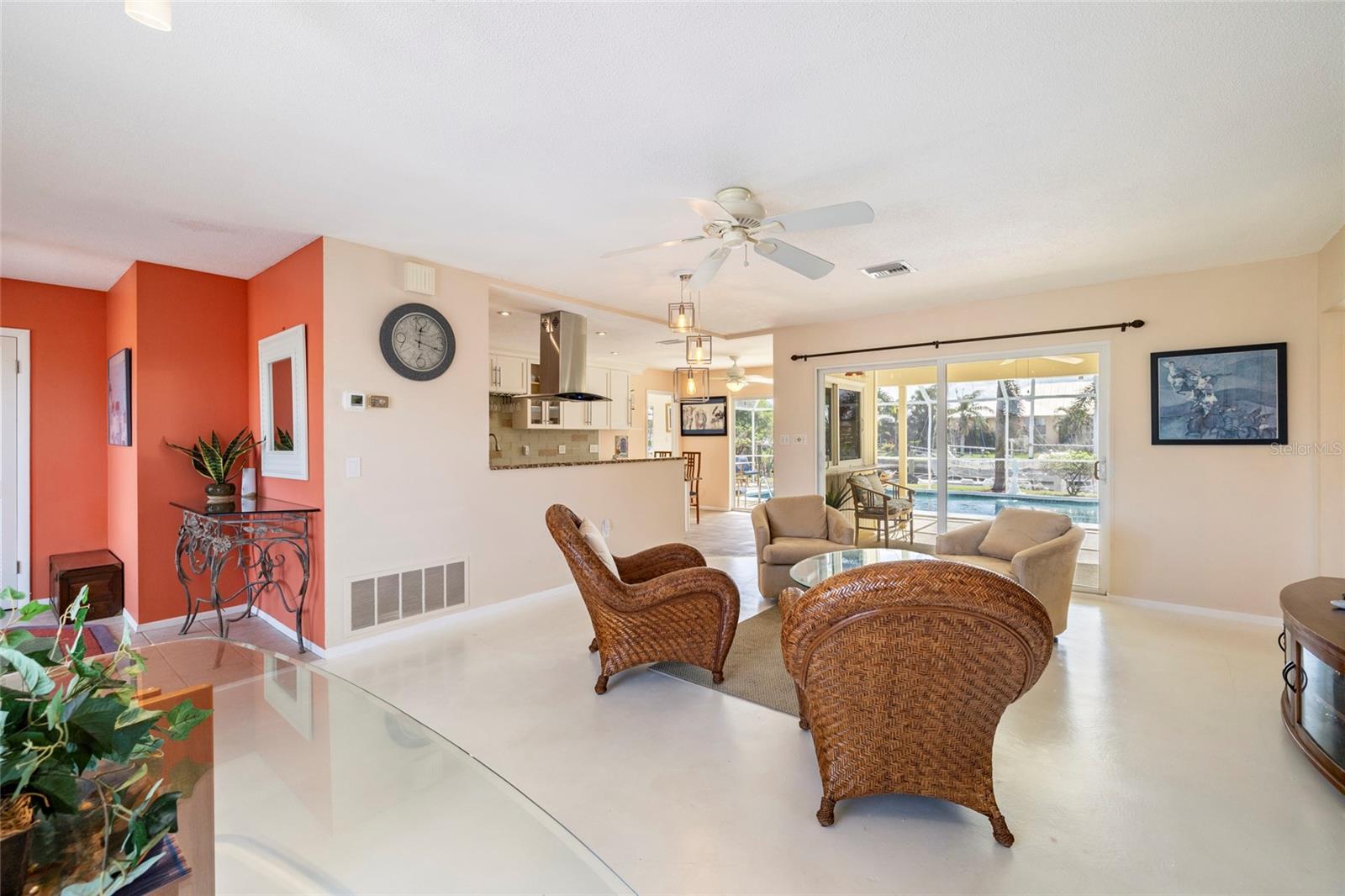 Image 7 of 48 For 2807 Coral Way