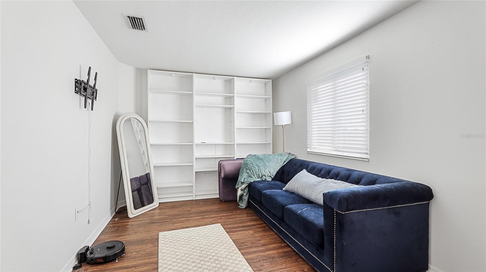 Image 18 of 47 For 8804 Founders Circle