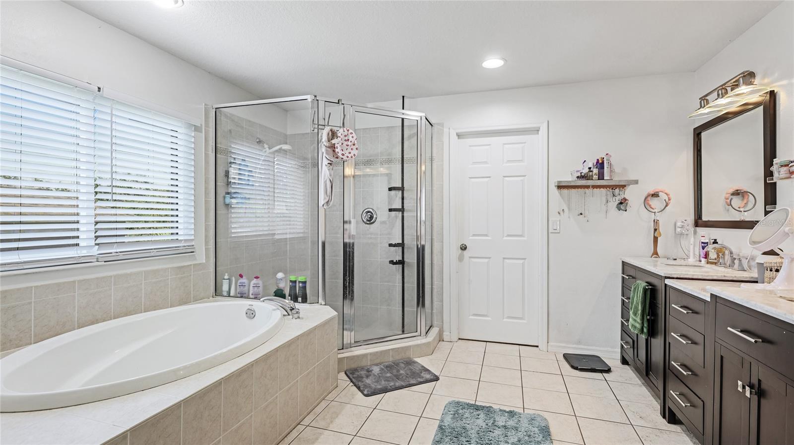 Image 20 of 47 For 8804 Founders Circle