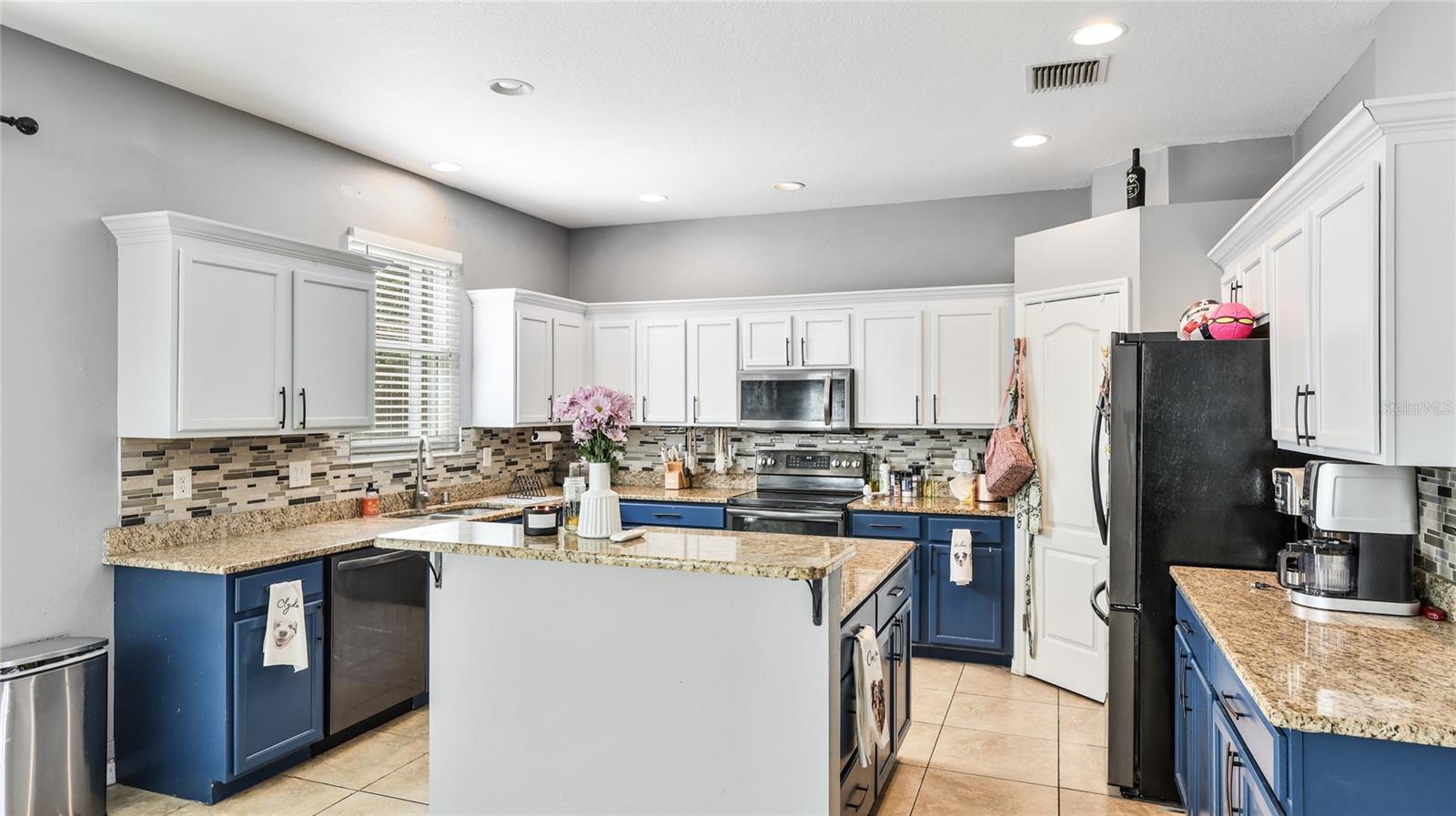 Image 3 of 47 For 8804 Founders Circle
