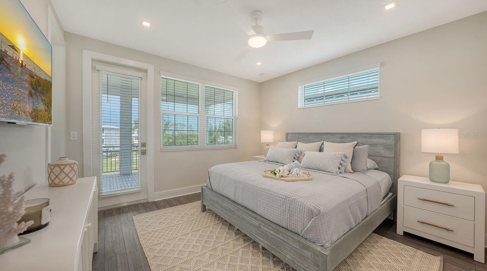 Image 23 of 38 For 4322 Marina View Way