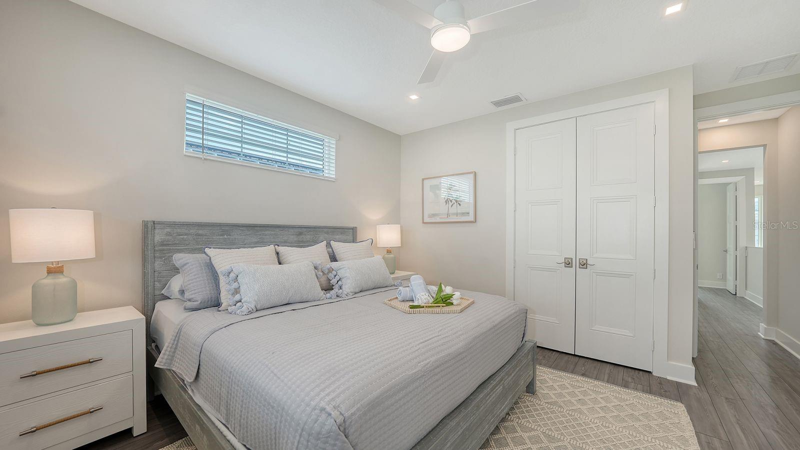 Image 25 of 38 For 4322 Marina View Way