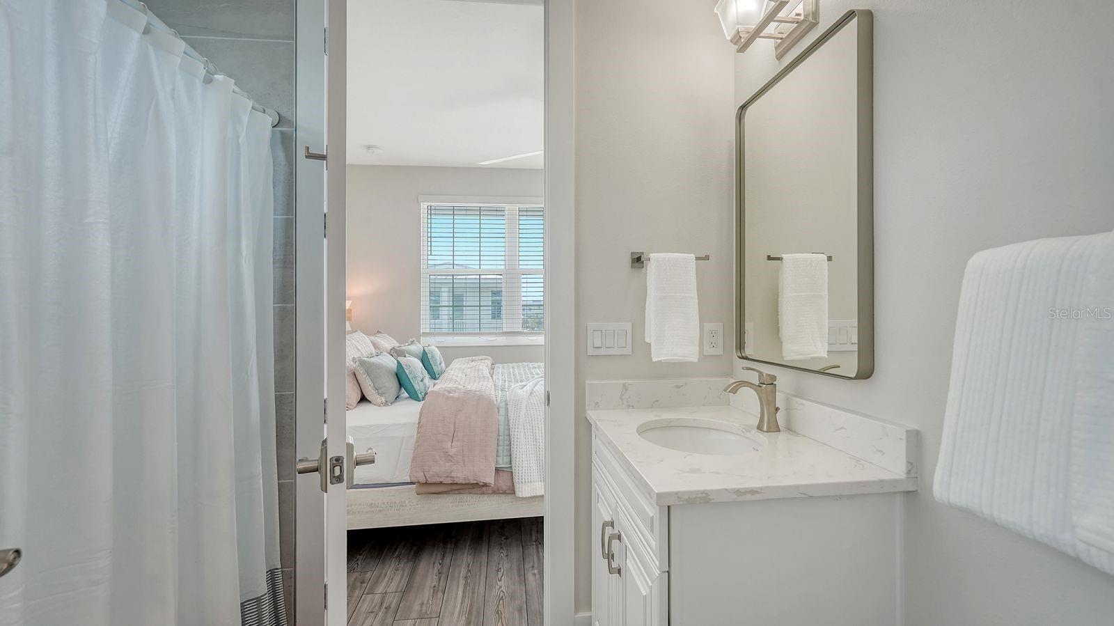 Image 31 of 38 For 4322 Marina View Way